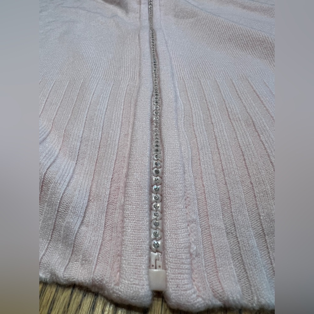 Quacker Factory Soft Pink Zip-Up Sweater - Picture 9 of 10